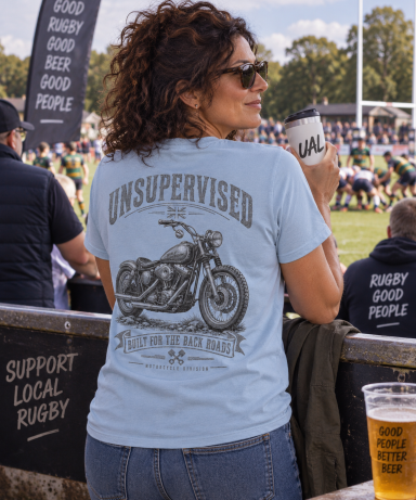 Unsupervised Motorcycle Back Print T-Shirt – Light Blue Light blue T-shirt with vintage motorcycle back print.